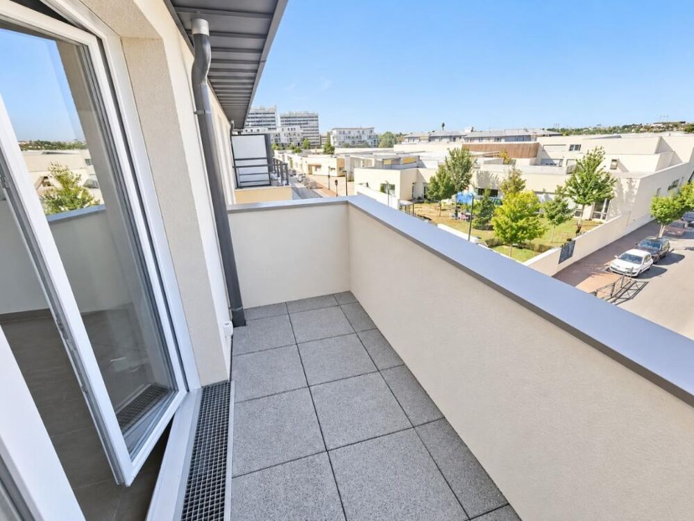 Location Appartement Appartement T2 avec parking et terrasse à Corbeil Essonne Corbeil essonnes