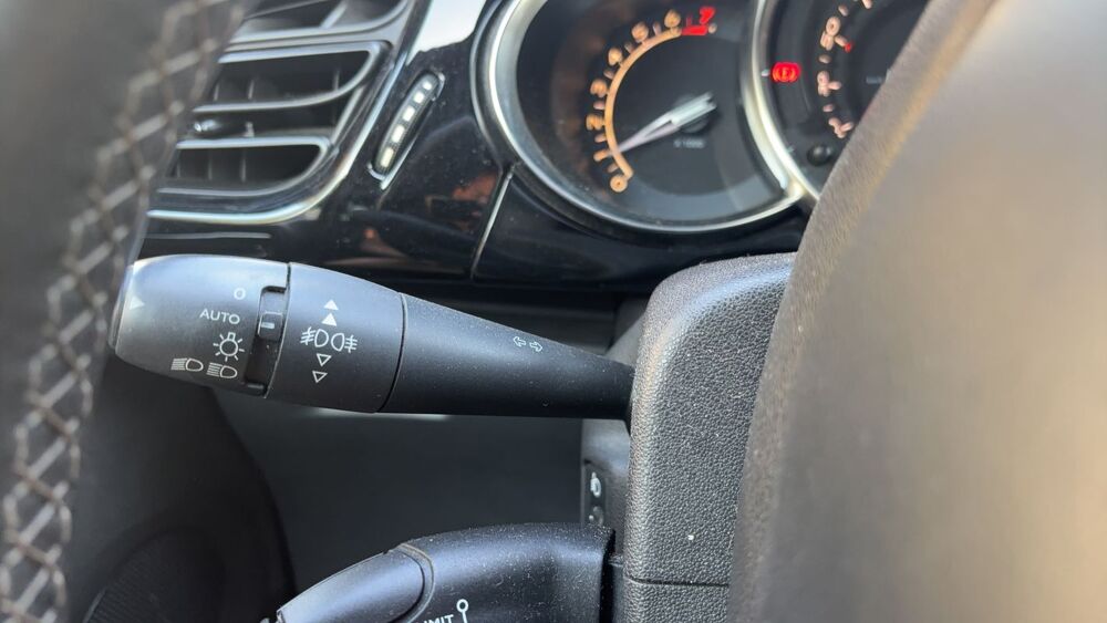 DS3 1.2 PureTech 110 Chic 2018 occasion 06600 Antibes