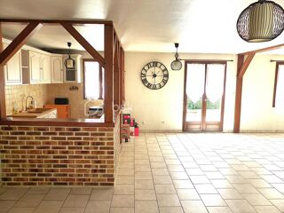  Propriété/château à vendre 7 pièces 131 m²