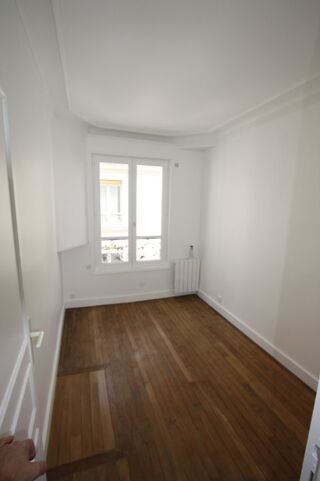  Appartement à louer 3 pièces 40 m²