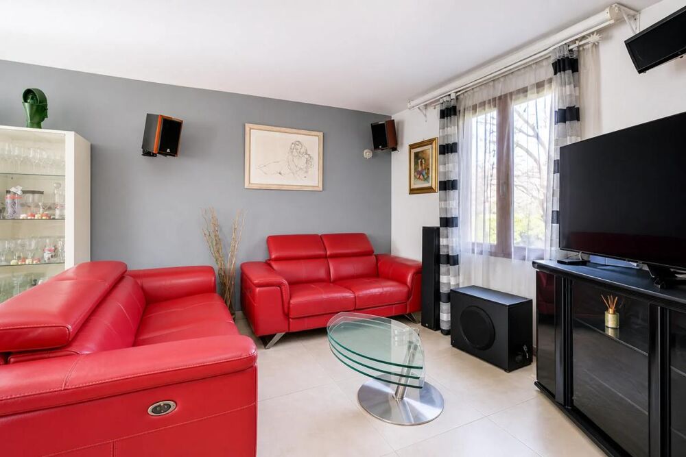 Vente Maison Maison de 4 pièces de 85 m² à Vaulx-en-Velin Vaulx en velin