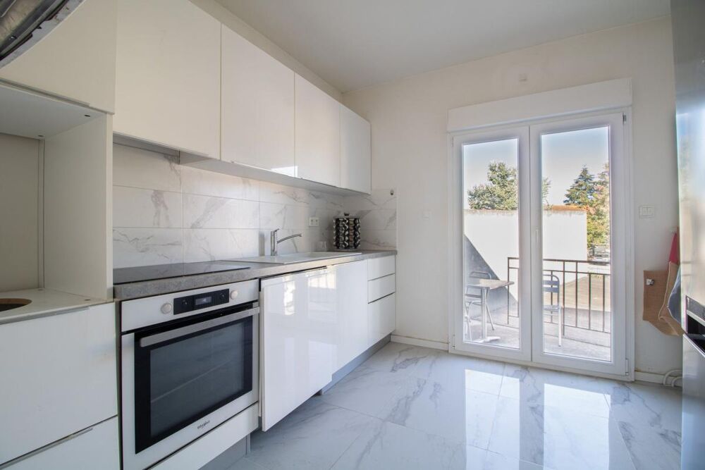 Vente Immeuble IMMEUBLE COMPOSÉ DE 2 LOTS AVEC TERRASSE ET GARAGE Montlucon