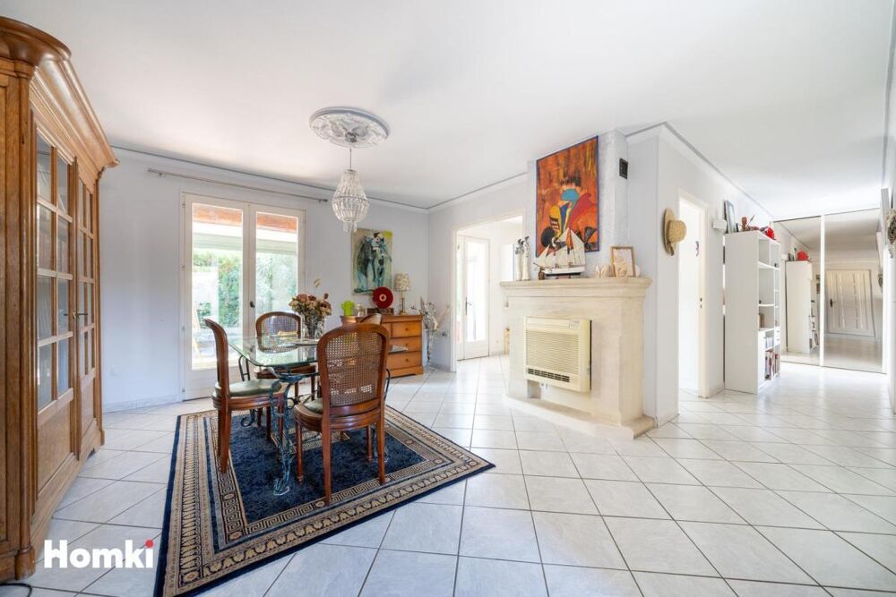 Vente Villa DPE C Villa 7 pièces de 155m² avec piscine sur Sarrians Sarrians