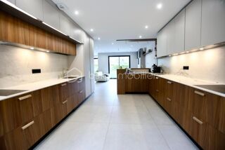  Maison à vendre 7 pièces 144 m²