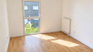 Location Appartement T3 avec parking et balcon à VEZIN LE COQUET Vezin le coquet