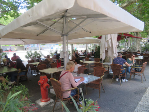 Dpt Alpes de Haute Provence (04), DIGNE LES BAINS à vendre BAR/BRASSERIE/glacier 226000 04000 Digne les bains