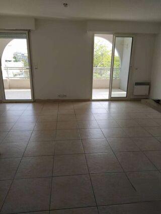  Appartement à louer 2 pièces 49 m²