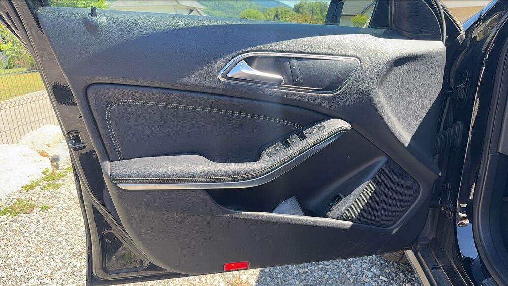 Classe GLA 200 156 7G-DCT Sensation - Automatique 2019 occasion 38000 Grenoble