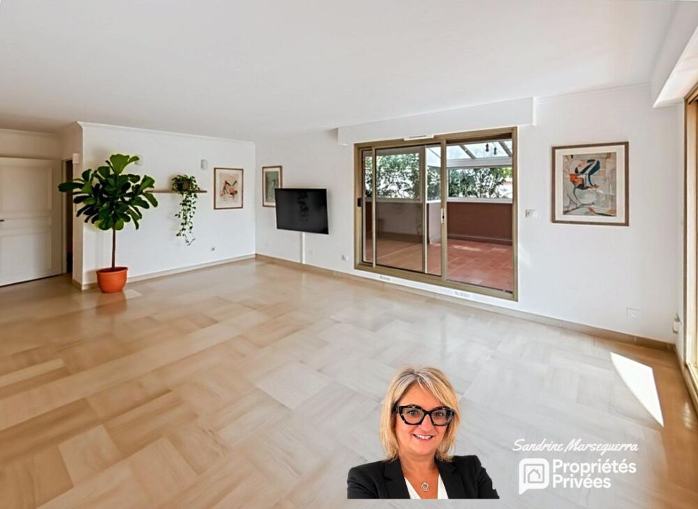 Vente Appartement NICE CIMIEZ 4 PIÈCES  JARDIN 107 M² -PISCINE CHAUFFÉE   GARAGE + 2 PARKINGS Nice