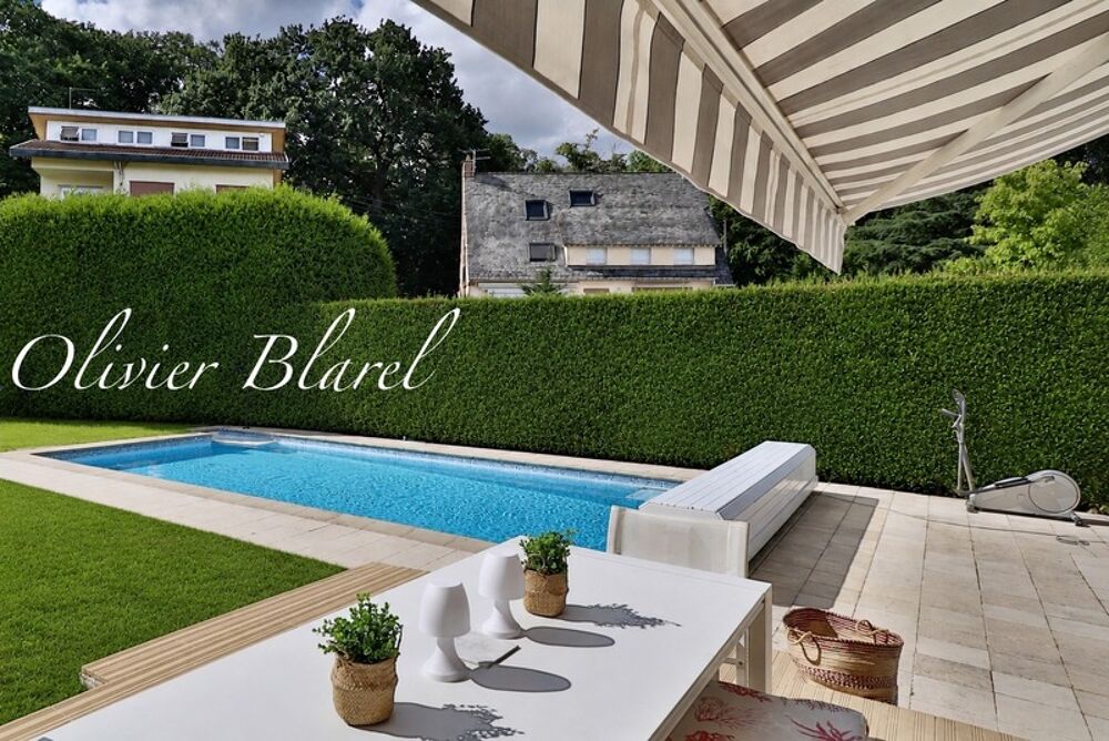 Vente Villa La Celle-Saint-Cloud – Villa familiale avec piscine – Parcelle de 967 m² – Gare à 3 minutes à pied La celle saint cloud