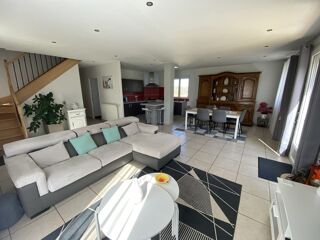  Maison � vendre 7 pi�ces 150 m�