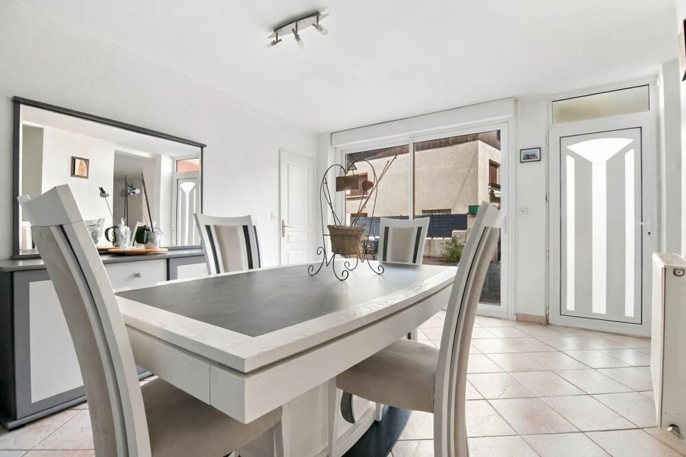 Vente Maison Maison de 6 pièces de 138 m² à Varces-Allières-et-Risset Varces allieres et risset