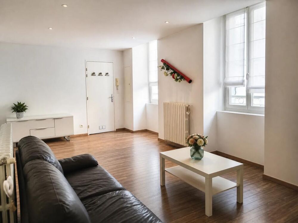 Appartement T2 rénové au coeur de Lourdes