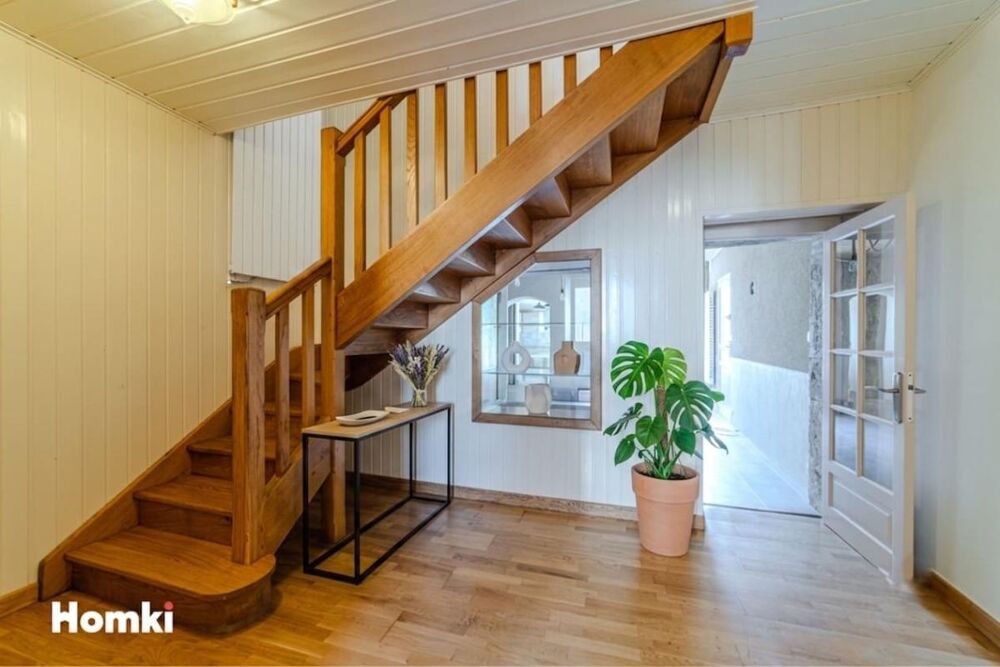 Vente Ferme Ferme de village T8 de 168m² entièrement rénovée avec dépendances - Saint-Hymetière-sur-Valouse Saint hymetiere sur valouse