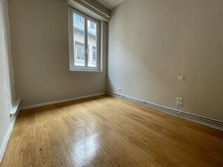  Appartement à louer 2 pièces 47 m²