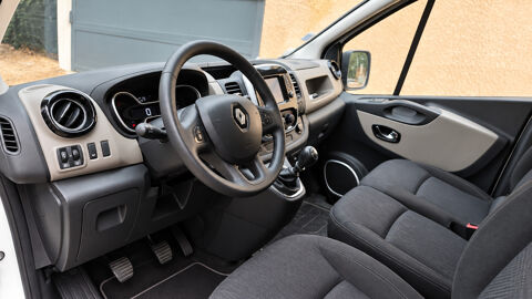 Trafic VU L1H1 1.6 dci 120 Grand Confort 2017 occasion 83300 Draguignan