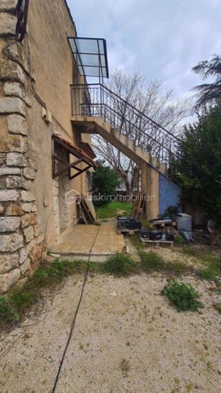  Propri�t�/ch�teau � vendre 9 pi�ces 166 m�