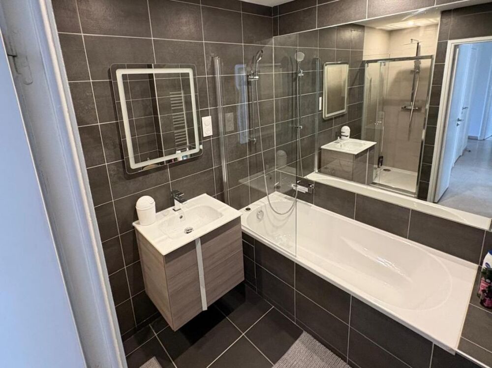 à vendre  Appartement Villeneuve-Loubet (06270)