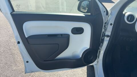 Twingo III 1.0 SCe 70 Life 2016 occasion 76230 Isneauville