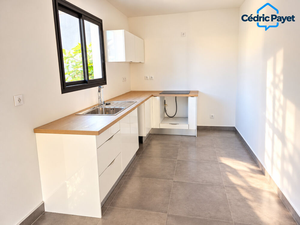 Vente Maison Maison à vendre 4 pièces SAINT PIERRE (97410) Saint pierre