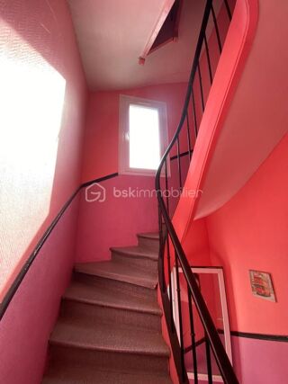  Immeuble à vendre 10 pièces 130 m²