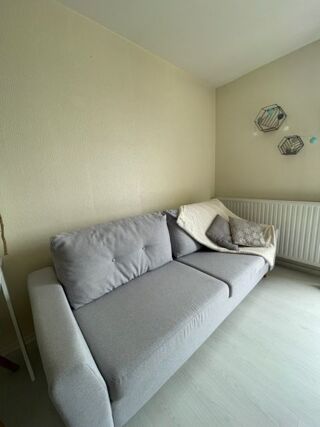  Appartement à louer 1 pièce 27 m²
