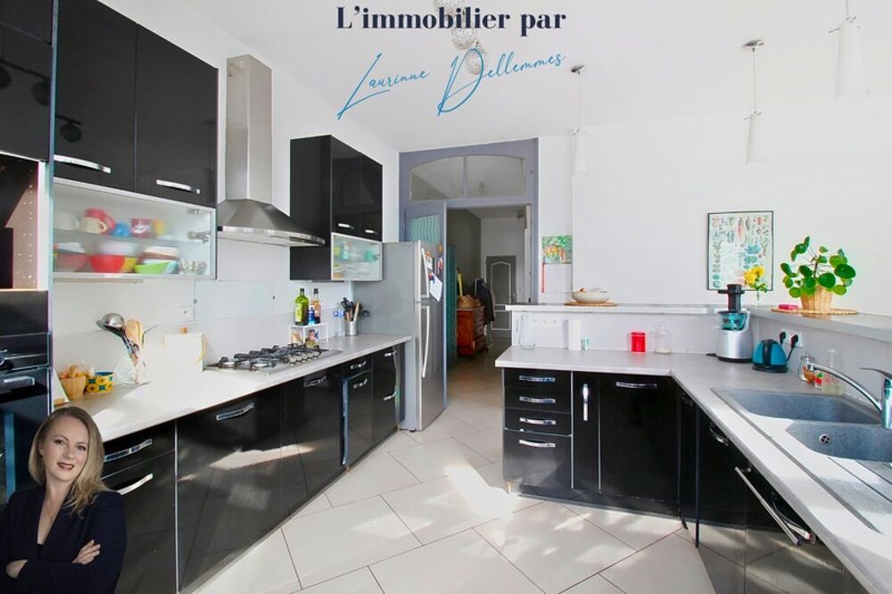 Vente Maison En exclusivité - Maison Familiale Semi-Mitoyenne 3 grandes chambres à vendre 165m2 avec Hangar à MORTAGNE DU NORD (59) Mortagne du nord