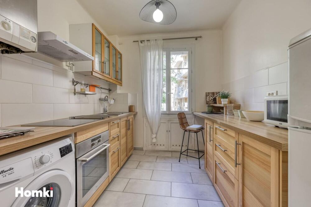 Vente Appartement À vendre F2- Vivre Le Mourillon à pied : L'élégance d'un premier étage clé en main à Toulon 83000, Rue Joseph Cesari Toulon