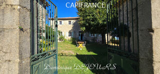  Maison à vendre 15 + pièces 445 m²