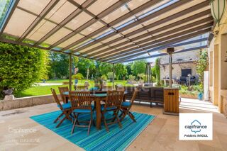  Maison à vendre 11 pièces 347 m²