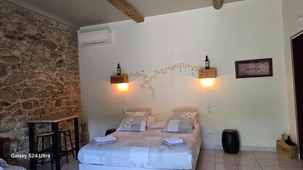 à vendre  Propriété/château Montséret (11200)
