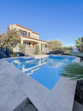  Villa  vendre 4 pices 115 m