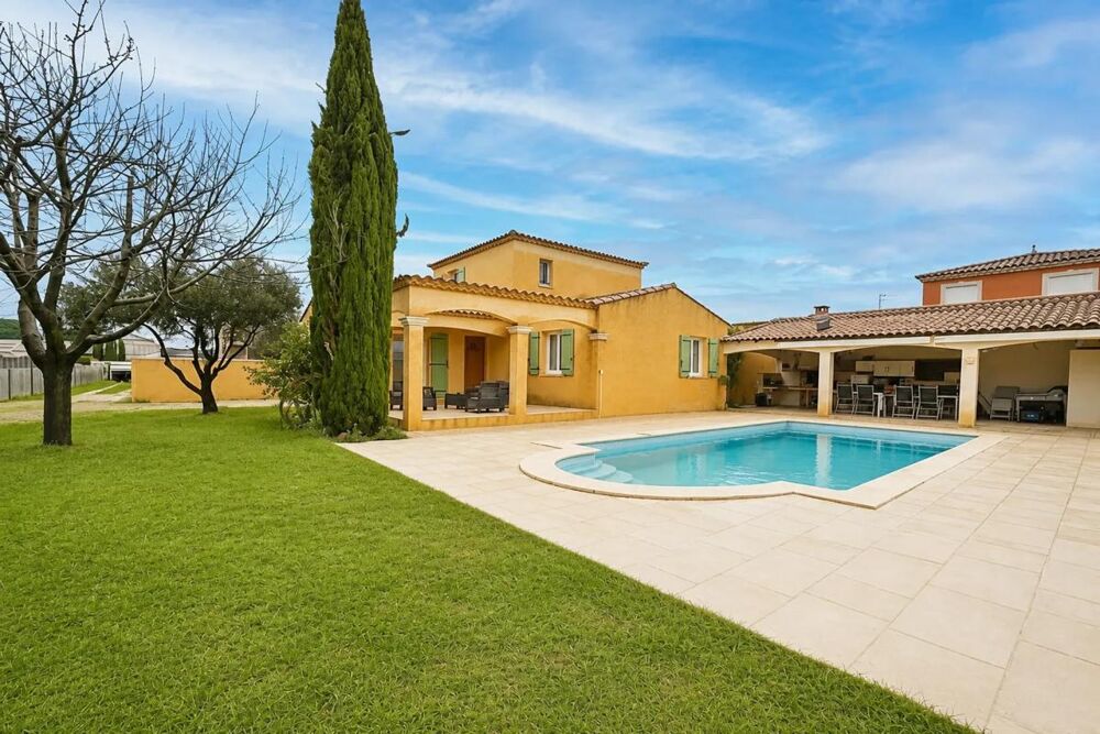 Vente Villa Villa provençale avec piscine à Redessan Redessan