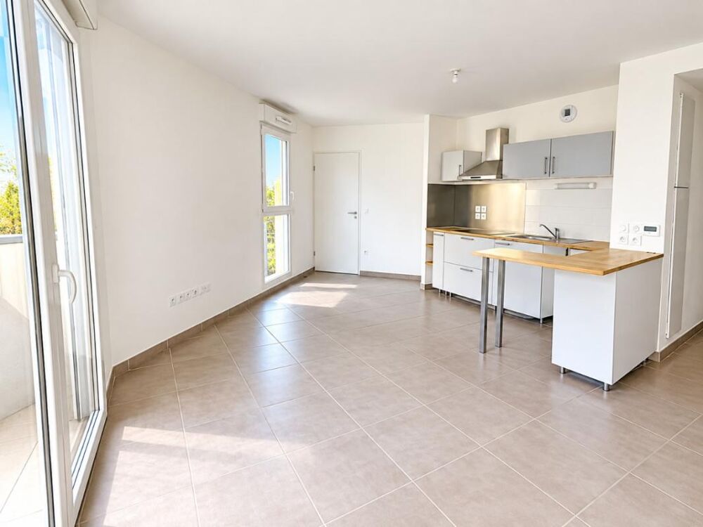 Location Appartement Beau T2 avec terrasse et parking à MONTPELLIER Montpellier