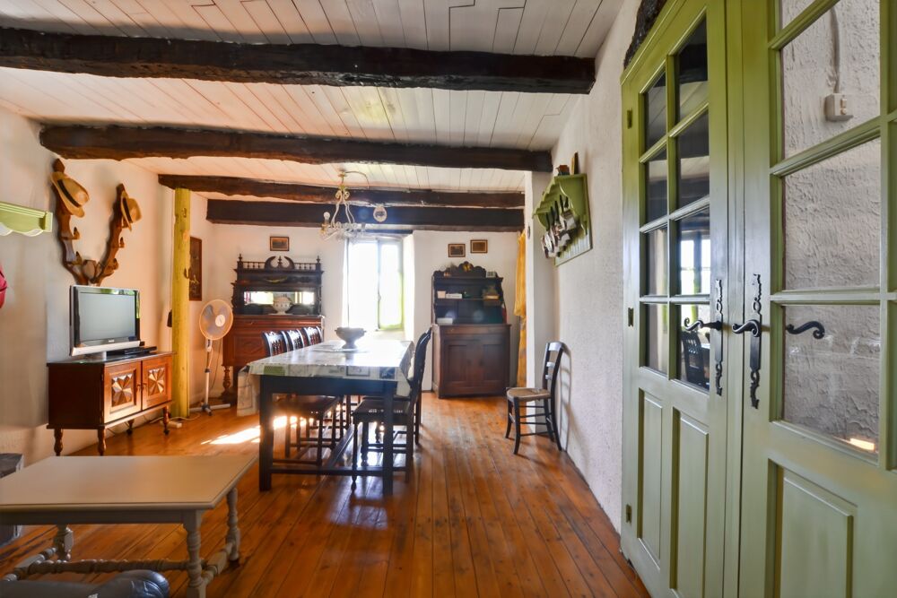ROQUEBRUN  PROCHE SAINT-CHINIAN ET BERLOU  MAISON 3 PIÈCES  75 M²  2 CHAMBRES  TERRASSE  CAVE  VUE DÉGAGÉE  TRÈS CALME
