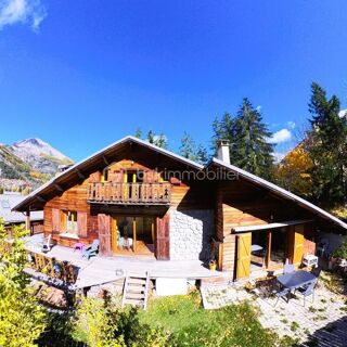  Chalet � vendre 8 pi�ces 197 m�
