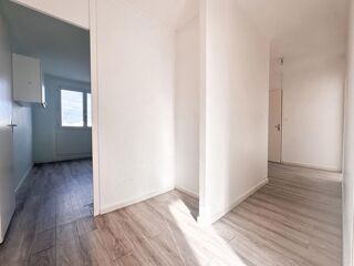  Appartement � vendre 4 pi�ces 77 m�