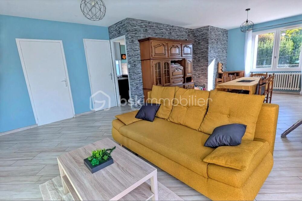 Vente Maison Maison familiale 6 chambres – Environnement calme – Accès rapide Rennes, Laval et Vitré La guerche de bretagne