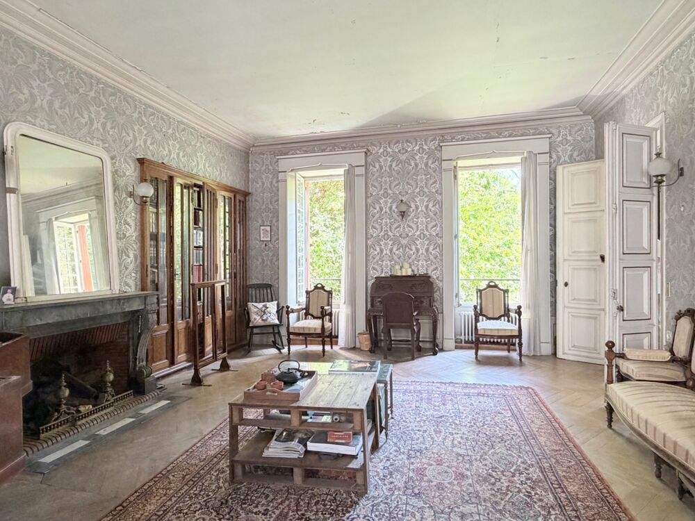 Vente Maison Ensemble immobilier de caractère avec jardin de 1 500 m² au cœur de Meaux Meaux