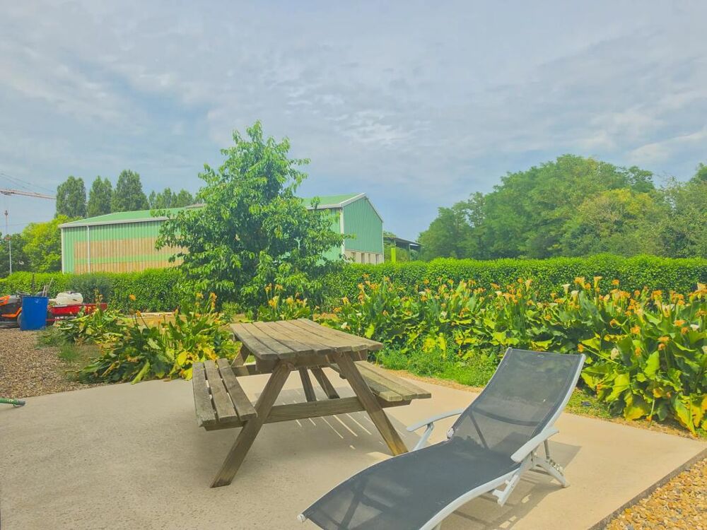 Vente Maison Maison de plain-pied – 2010 – 3 chambres – 1 009 m² de terrain Beaulon