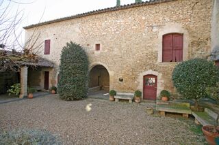  Propriété/château à vendre 15 + pièces 1000 m²
