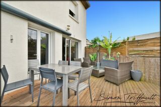 Maison à vendre 10 pièces 279 m²