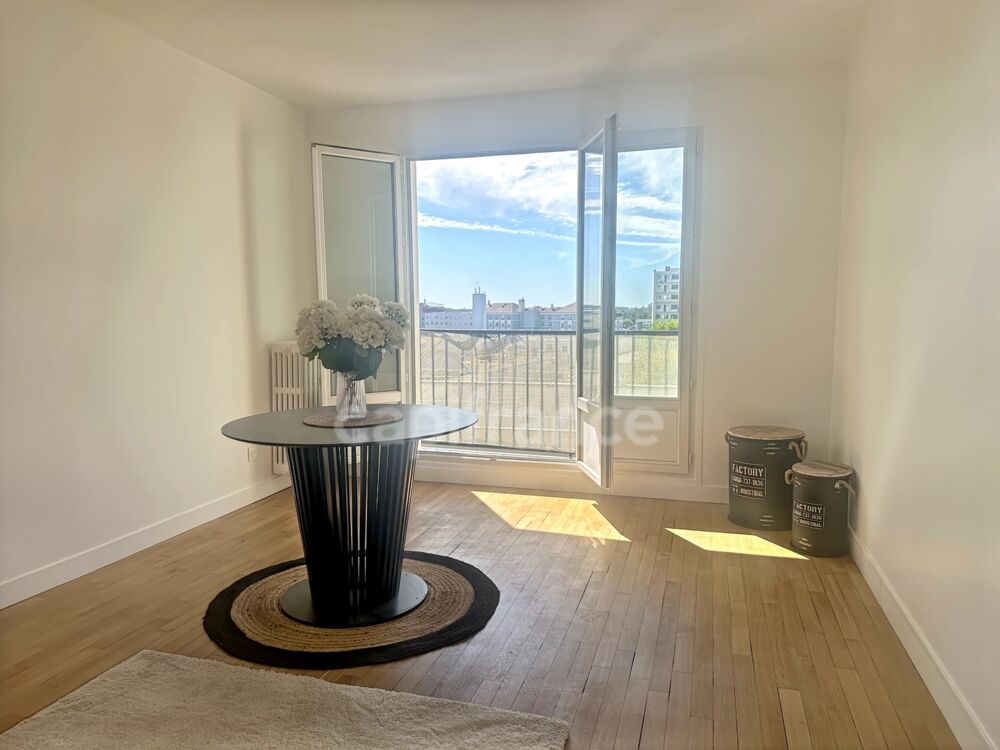 Vente Appartement Appartement à vendre 2 pièces FONTENAY SOUS BOIS (94), au cœur des Rigollots, en limite immédiate de VINCENNES Fontenay sous bois