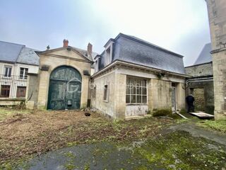  Immeuble à vendre 15 + pièces 1340 m²