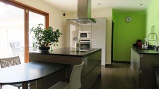 Maison à vendre 9 pièces 349 m²