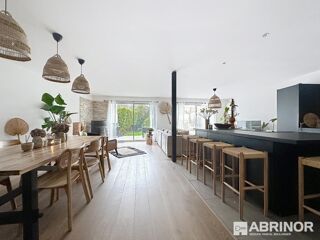  Maison � vendre 7 pi�ces 180 m�