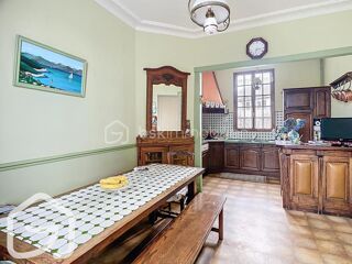  Propriété/château à vendre 7 pièces 162 m²