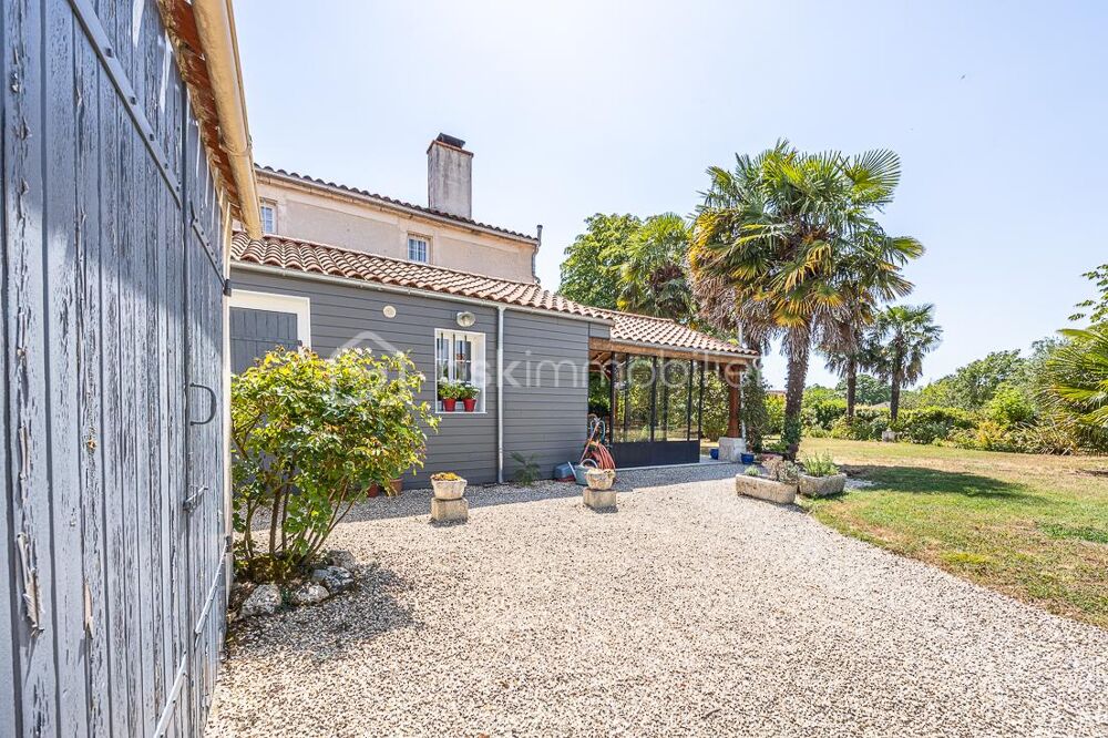 Vente Maison ***** Maison de caractère prête à vivre, rénovée énergétiquement, 2 chambres, joli jardin ***** Liez
