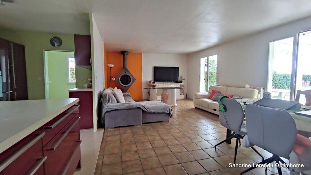 Vente Maison BARENTIN – Maison familiale de plain-pied, 5 chambres, toiture récente et jardin paysager Barentin
