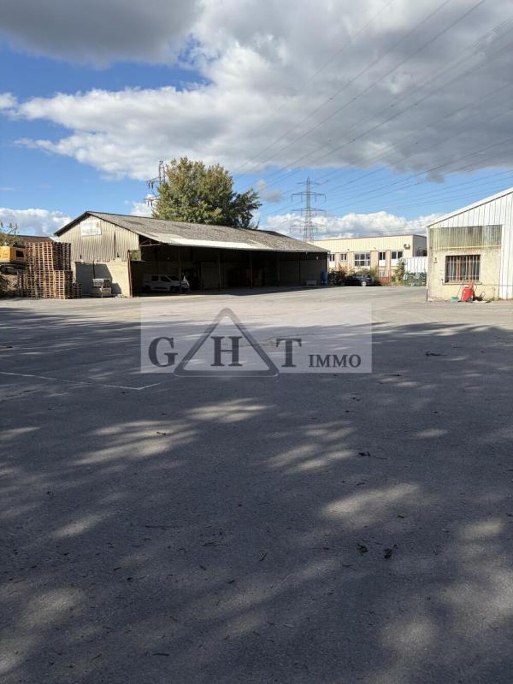   À louer terrain 2350m²- Igny Igny